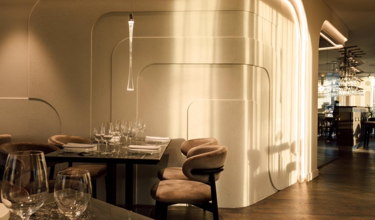 Elegancka, ale luźna restauracja we Wrocławiu – nowy sposób na fine dining bez białych obrusów